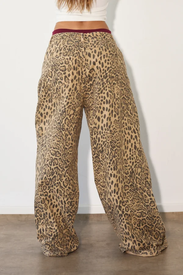 LEOPARD JEANS