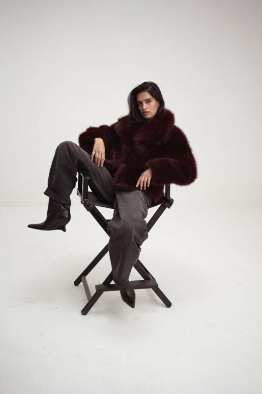 מעיל פרווה - NOEMIE FAUX-FUR JACKET – תמונה 10