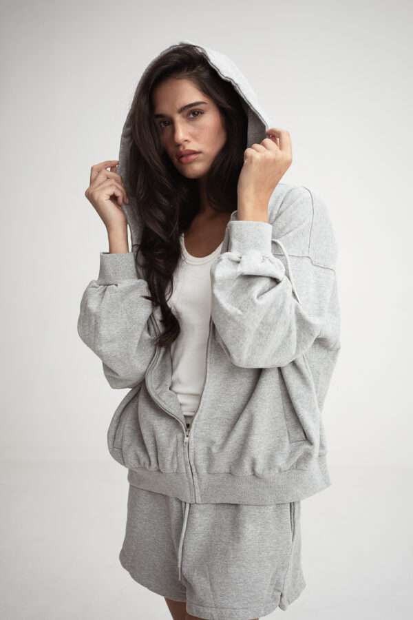 MOR OVERSIZED ZIP UP HOODIE