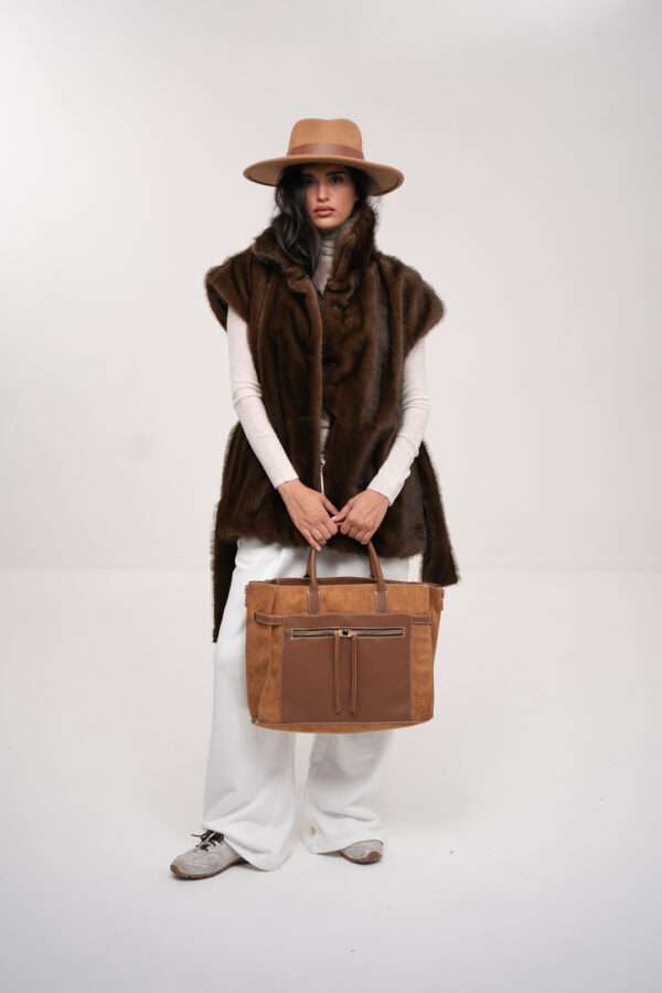 LISE  HIGH COLLAR SLIM - FIT