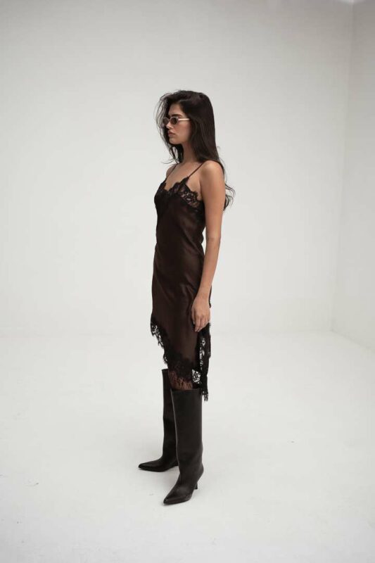 GOY SATIN LACE MINI DRESS – תמונה 4