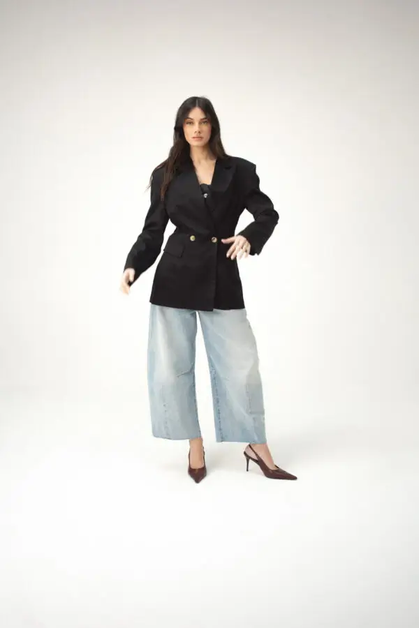 KIMI CLASSIC DOUBLE-BREASTED BLAZER