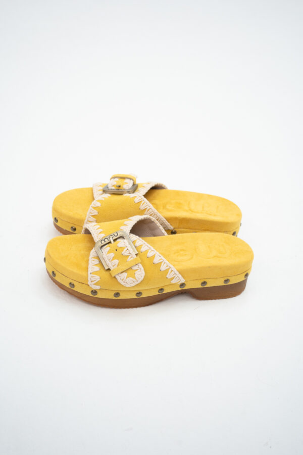 כפכף נוחות - MOU LOW HEEL WOOD CLOG WITH