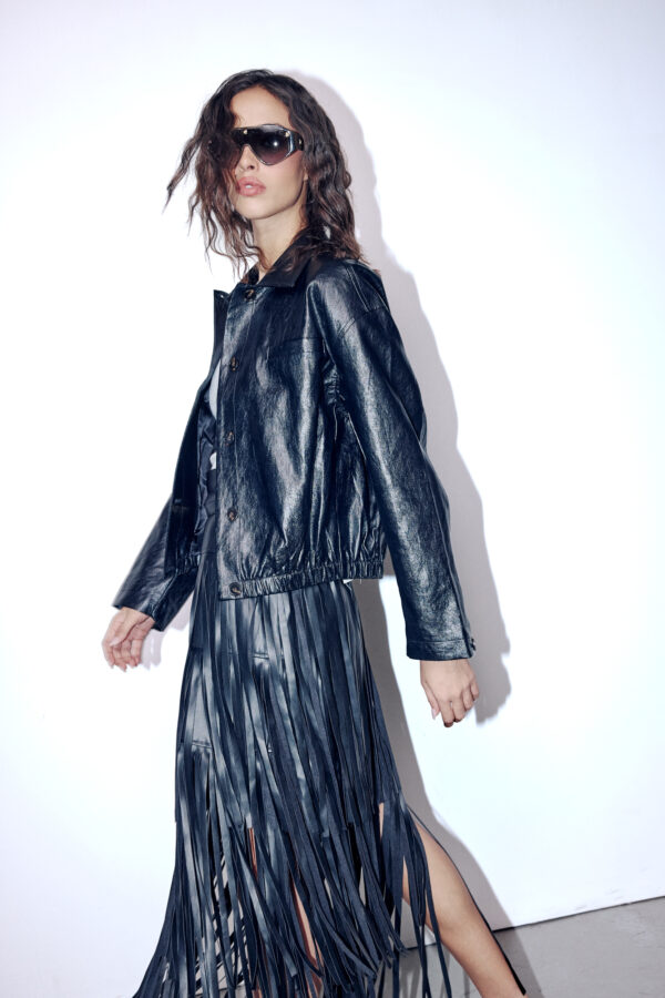 חצאית מקסי סטייטמנט פרנזים - Noir Leather Fringe Maxi Skirt