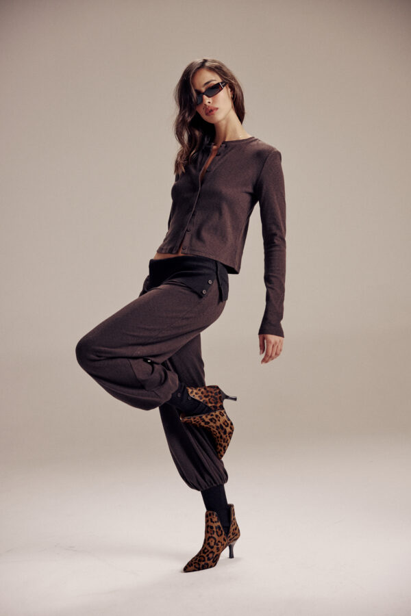 מכנסי שרוואל ריב  - Ribbed Harem Pants